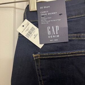 NWT GAP Curve True Skinny Jeans